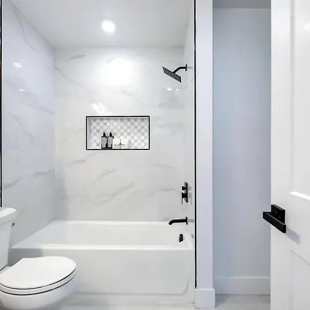 Brandnew Luxury Capitol Hill Apt! Near Free Trolly Washington Exterior photo